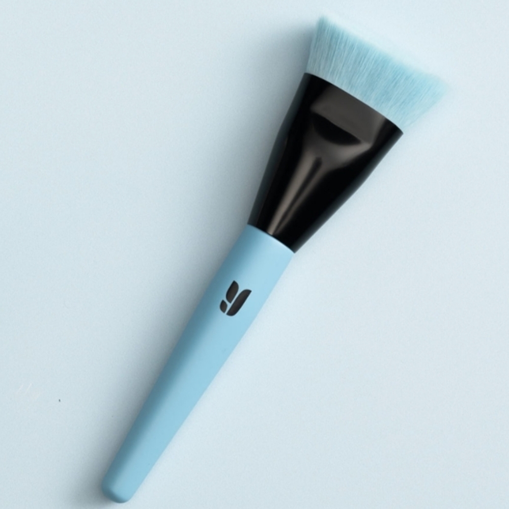 Younique Mask Brush
